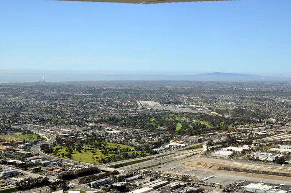 Costa Mesa, about 0.7 miles from Ali Baba Motel