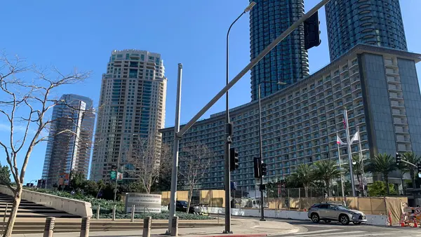 Fairmont Century Plaza, Los Angeles