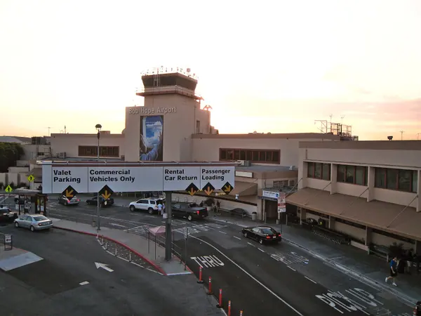 Hollywood Burbank Airport, about 1.4 miles from Willows Motor Lodge