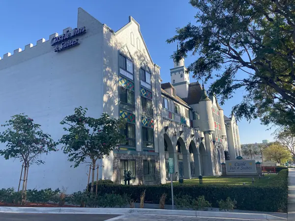 Castle Inn & Suites, Anaheim