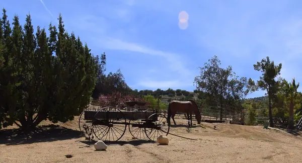 Santa Clarita, about 2.5 miles from Fairfield