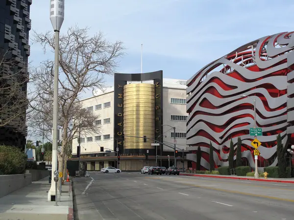 Mid-Wilshire, about 0.7 miles from Olympic Motor Lodge