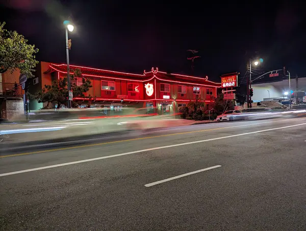The Royal Pagoda Motel, Los Angeles